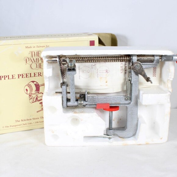 Vintage 1990s Pampered Chef Apple Peeler with Instructions Collectible Kitchen - Picture 7 of 16